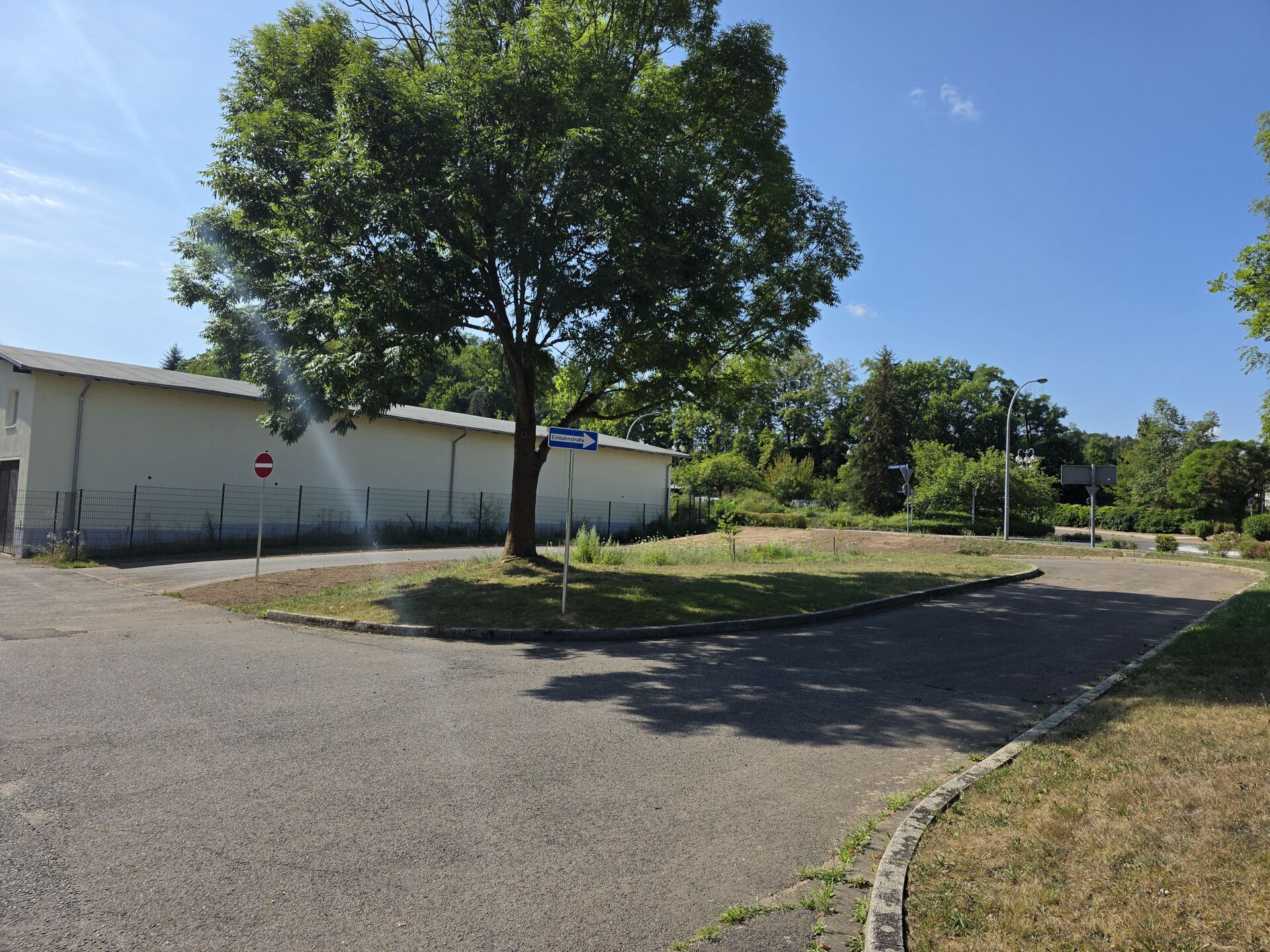 Neue Einfahrt am Wertstoffhof Waldheim verbessert Verkehrsfluss